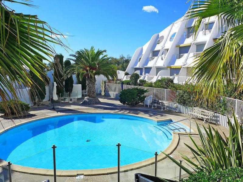 La Calypso Apartment Ла Гранде-Моте Екстериор снимка
